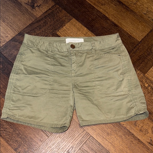 NAF NAF Olive Women Cargo Shorts - Picture 1 of 7